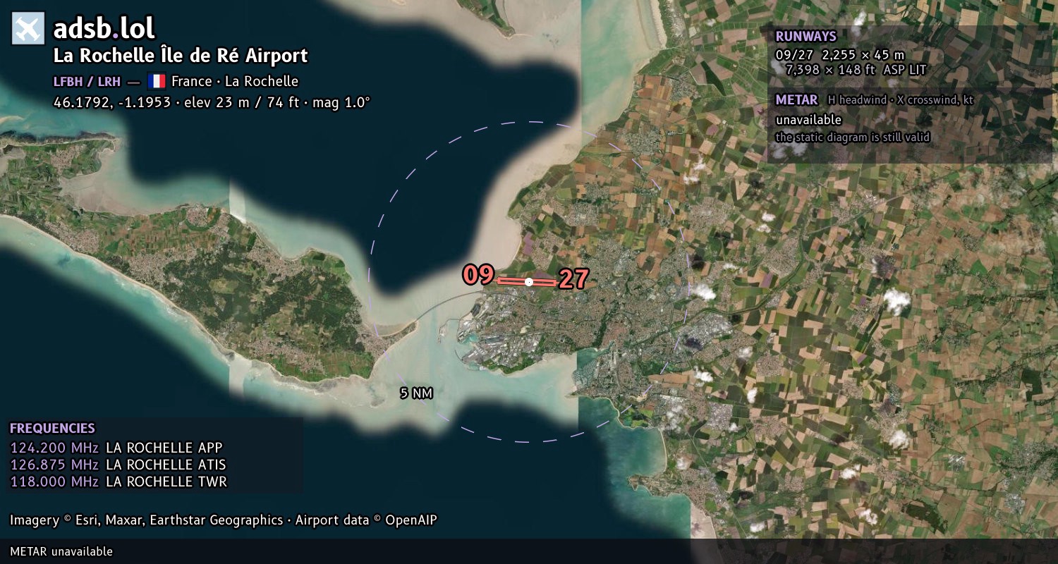 Satellite map with the runway layout of La Rochelle Île de Ré Airport (LFBH)
