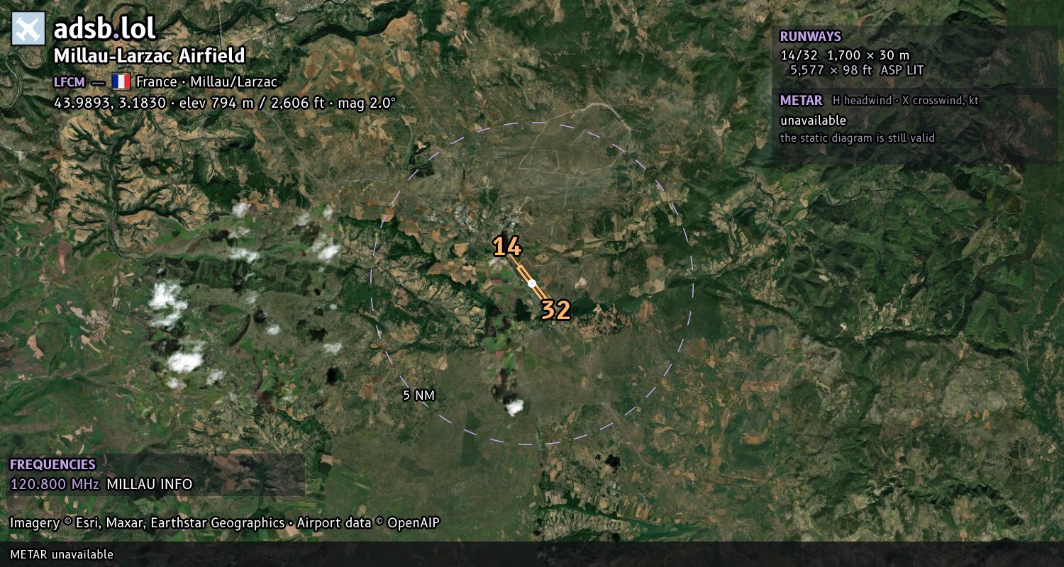 Satellite map with the runway layout of Millau-Larzac Airfield (LFCM)