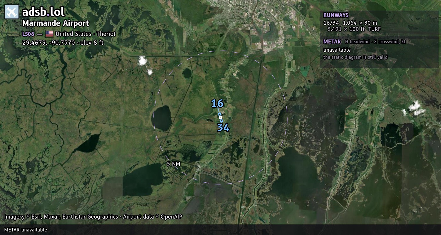 Satellite map with the runway layout of Marmande Airport (LS08)