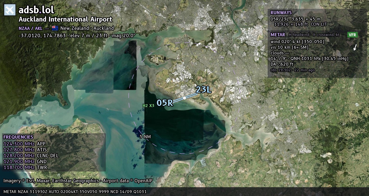 Satellite map with the runway layout of Auckland International Airport (NZAA)