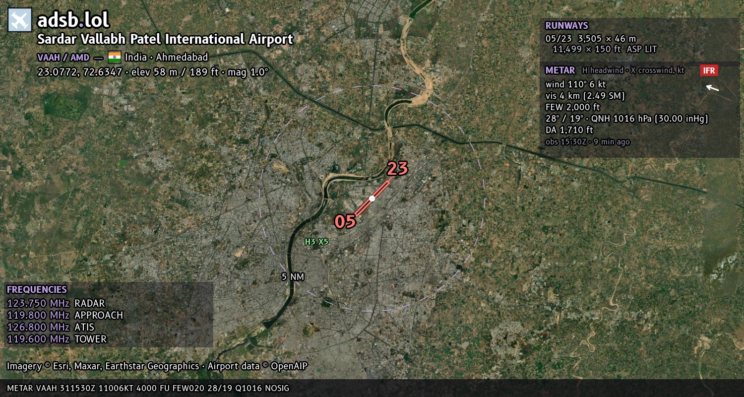 Satellite map with the runway layout of Sardar Vallabh Patel International Airport (VAAH)