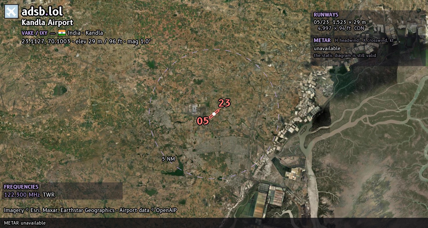 Satellite map with the runway layout of Kandla Airport (VAKE)