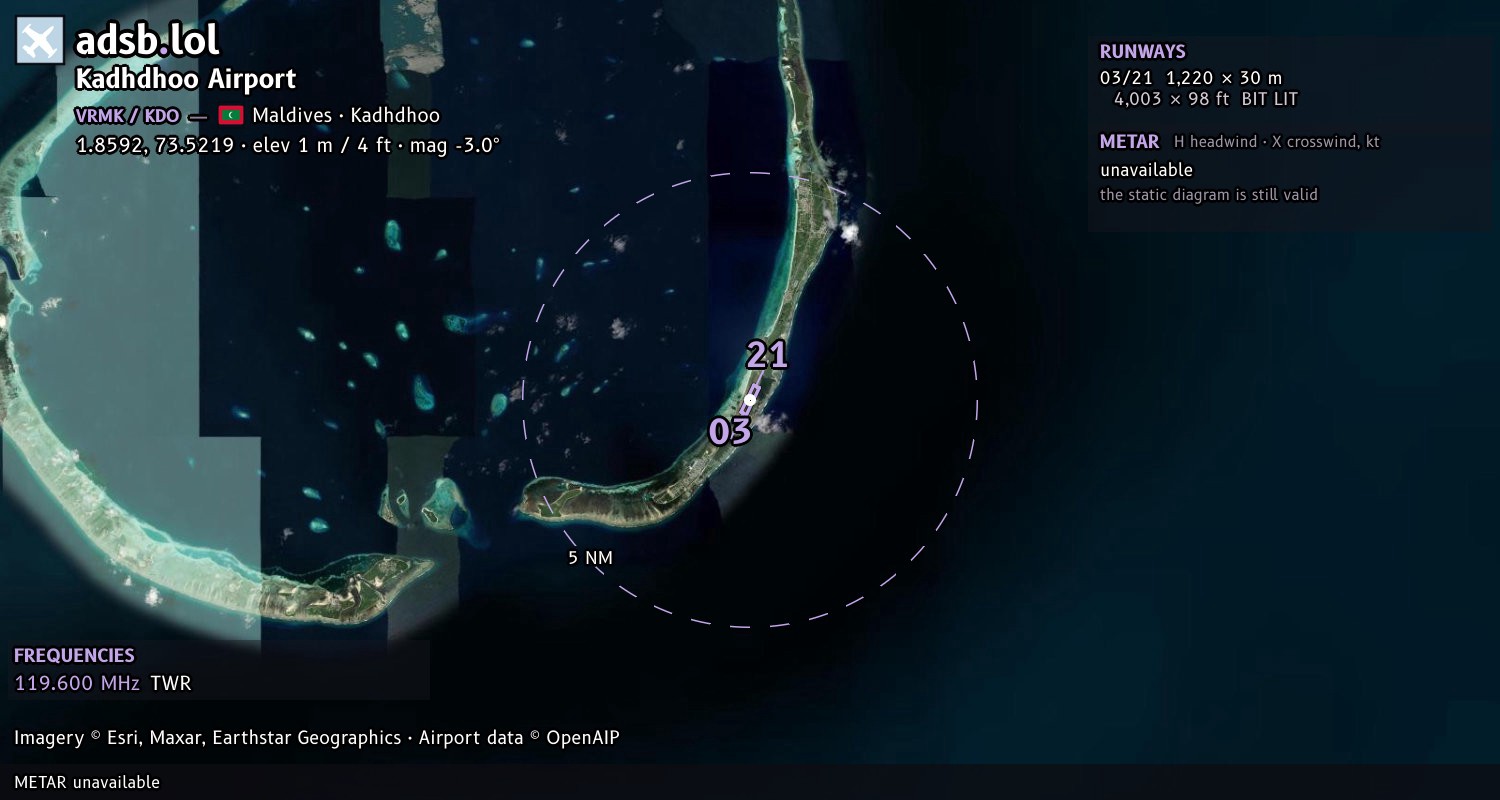 Satellite map with the runway layout of Kadhdhoo Airport (VRMK)